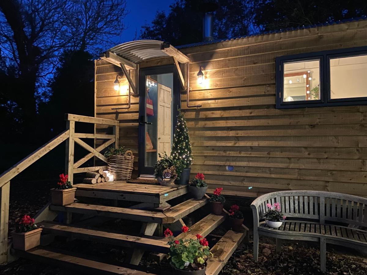 Cosy Double Shepherds Hut In Beautiful Wicklow With Underfloor Heating Throughout Rathnew ภายนอก รูปภาพ